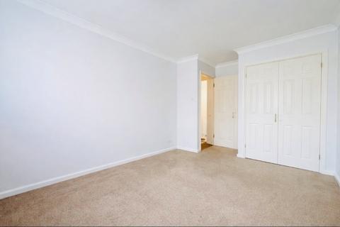 2 bedroom apartment to rent, Clive House, Croydon, CR0