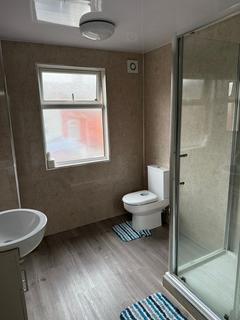 2 bedroom terraced house to rent, Earl Howe Street, Leicester LE2