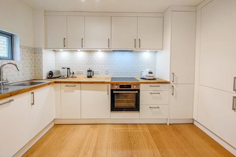 2 bedroom apartment to rent, Charlesmere Gardens, West Thamesmead, London, SE28