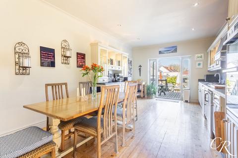 4 bedroom detached house for sale, Harp Hill, Cheltenham GL52