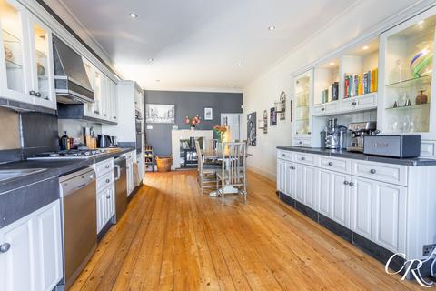 4 bedroom detached house for sale, Harp Hill, Cheltenham GL52