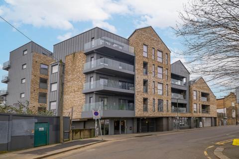 3 bedroom flat for sale, 10 Ravensbury Terrace, London, SW18