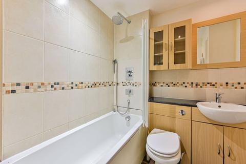 1 bedroom flat for sale, Anderson Close, Acton, London, W3