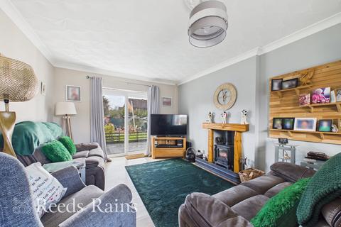 undefined, Mavis Drive, Chorley PR7