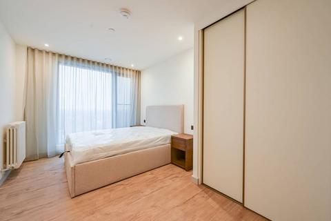 2 bedroom flat to rent, Selbourne Road, Walthamstow, E17