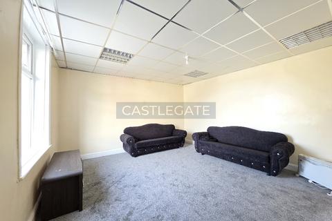 Yews Hill Road, Lockwood, Huddersfield, West Yorkshire, HD1 3SA