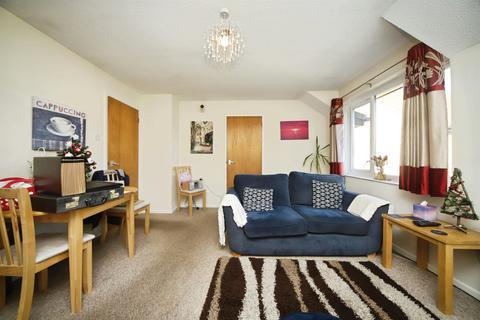 1 bedroom flat for sale, Northfield Gardens, Taunton