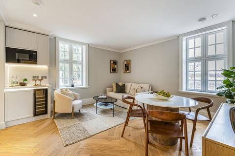2 bedroom flat for sale, Kings Meadow, Whyteleafe Hill, Whyteleafe, CR3