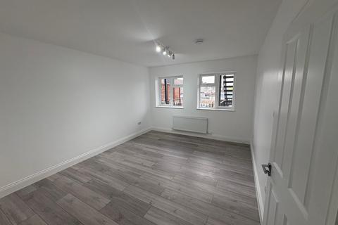 undefined, High Street, Waltham Cross, EN8