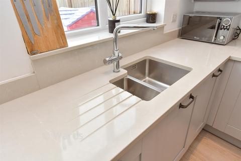 2 bedroom terraced house for sale, Whibley Mews, Sittingbourne ME10