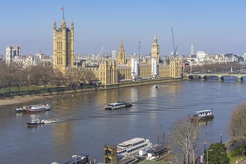 3 bedroom penthouse to rent, Parliament View Apartments, Albert Embankment, London, SE1