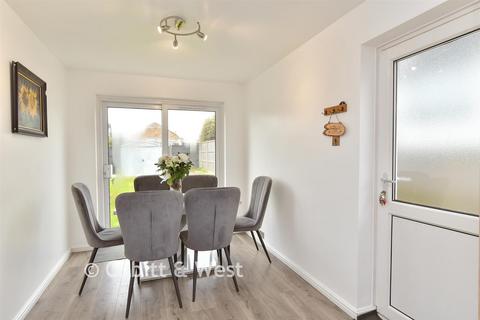undefined, Cavell Avenue, Peacehaven BN10