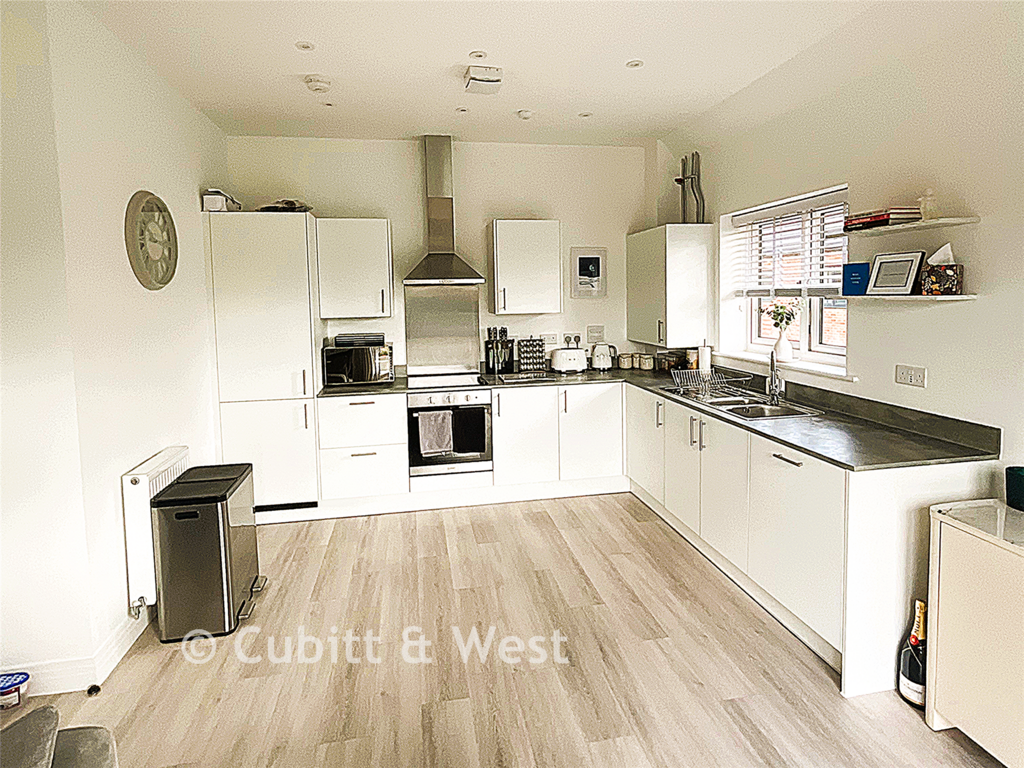 Kitchen/Lounge/Dining Area