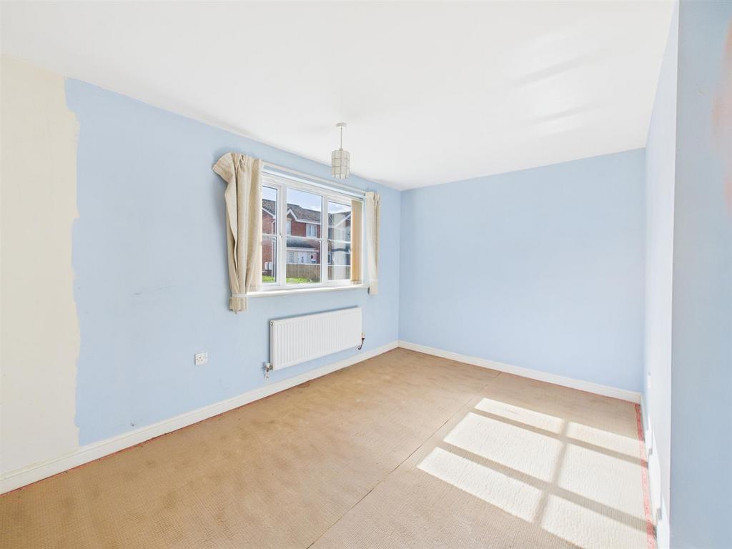 Bedroom: