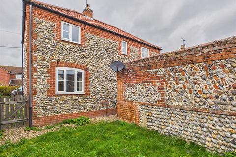 2 bedroom detached house for sale, Old Turnpike Road, Roughton, Norwich