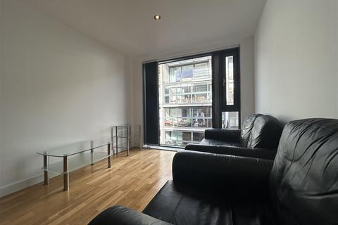 1 bedroom apartment to rent, 360, 1 Rice Street