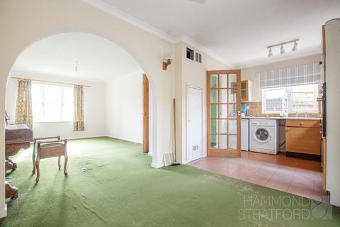 3 bedroom semi-detached house for sale, Priory Road, Hethersett