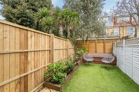 2 bedroom maisonette for sale, Replingham Road, London, SW18