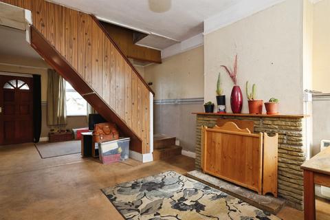 3 bedroom terraced house for sale, Roseland Avenue, Devizes