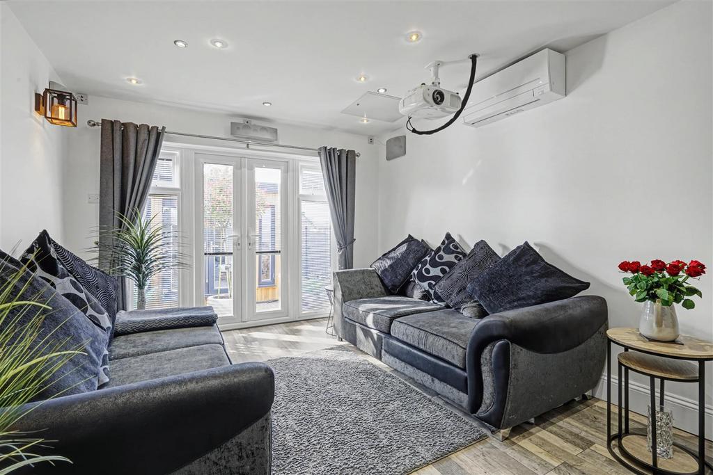 Sitting Room/Cinema Room