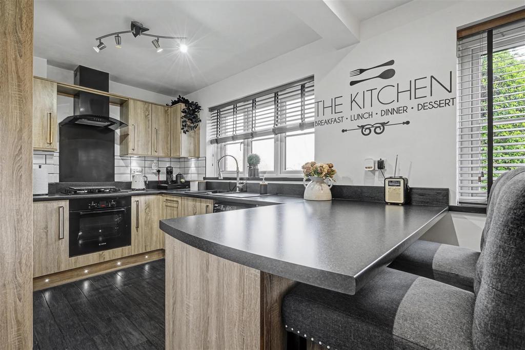 House in Nottingham, Inham Nook, Chilwell - View 3