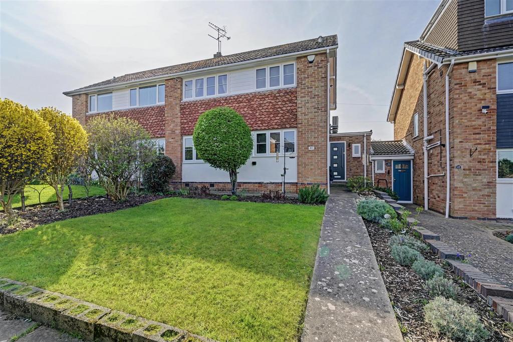 House in Nottingham, Inham Nook, Chilwell - View 4