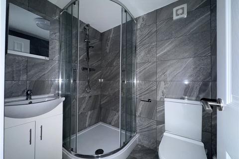Studio to rent, East Dulwich Grove, London, SE22