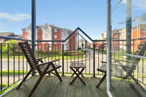 2 bedroom apartment for sale, Barn Avenue, Aldershot, Hampshire