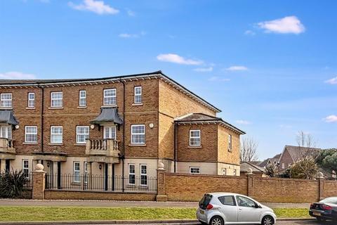 4 bedroom end of terrace house for sale, Johnston Place, Eastbourne