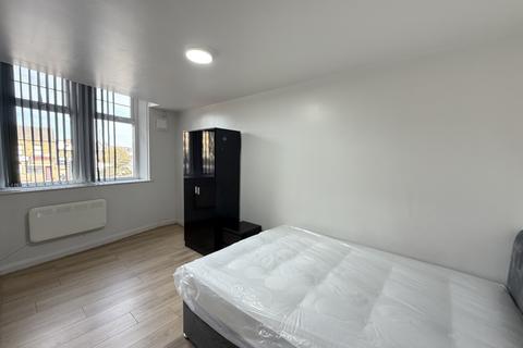 undefined, Oldgate, HUDDERSFIELD