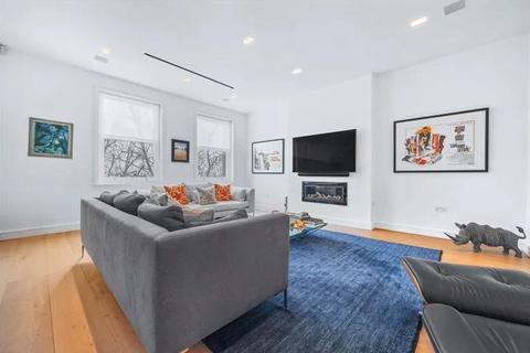 4 bedroom maisonette to rent, Frognal Lane, Hampstead, NW3