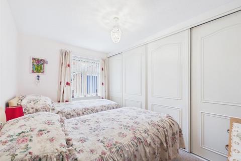 undefined, Tintern Avenue, Bridlington