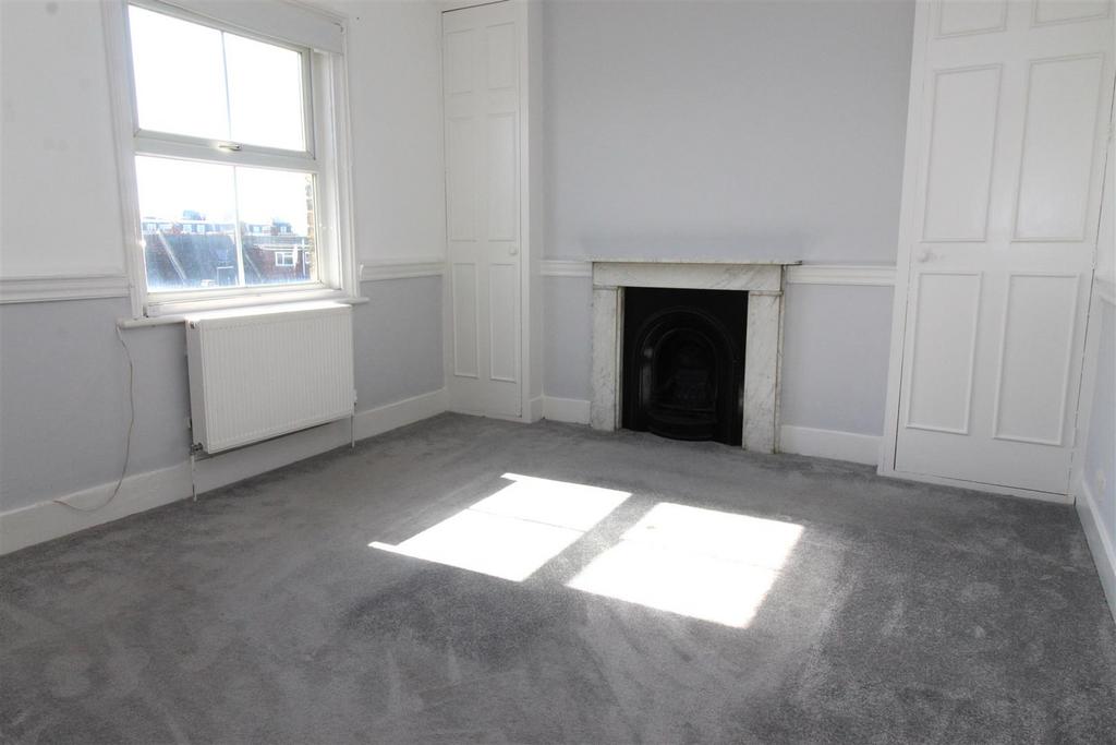 Bedroom 1.JPG