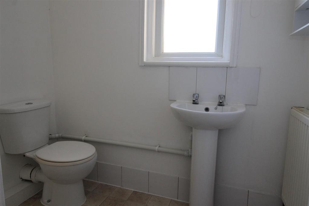 Shower room.JPG