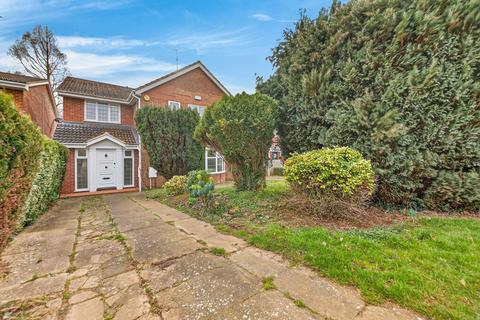 5 bedroom detached house for sale, Hall Close, Kettering NN15