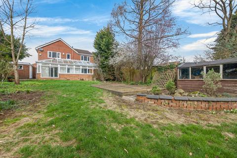 5 bedroom detached house for sale, Hall Close, Kettering NN15