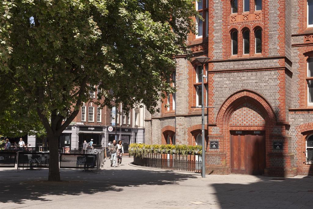 Reading town hall & museum (1).jpg