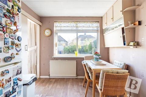 3 bedroom semi-detached house for sale, Severn Drive, Upminster, RM14