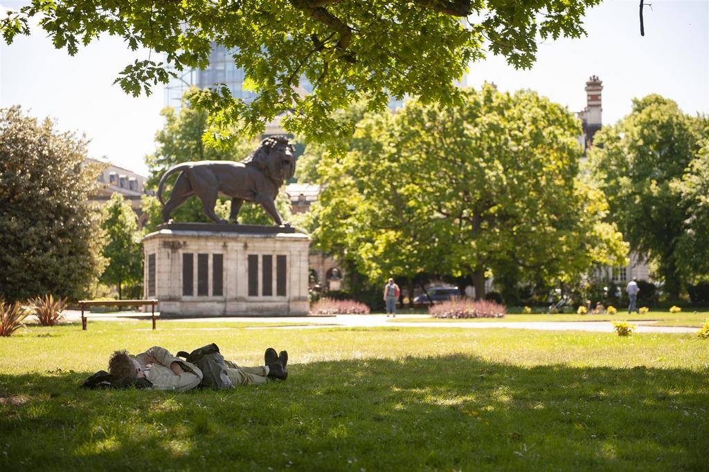 Forbury Gardens (2).jpg
