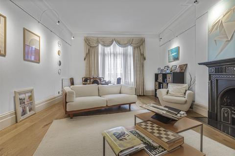 3 bedroom apartment for sale, Hereford Road, London W2