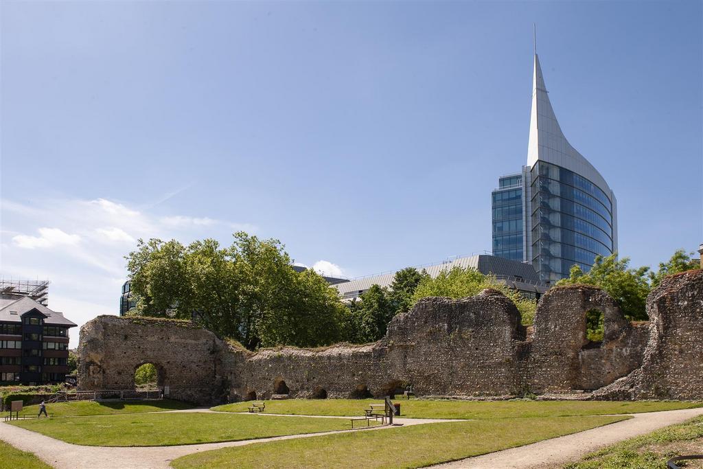 Reading Abbey (9).jpg