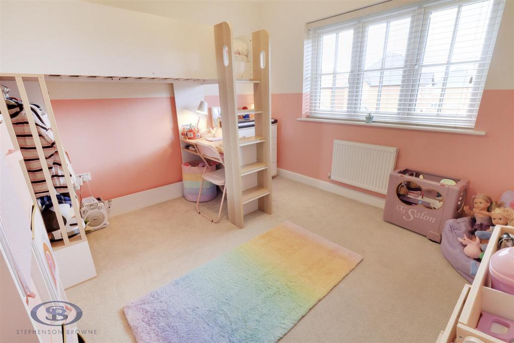 Bedroommm.jpg