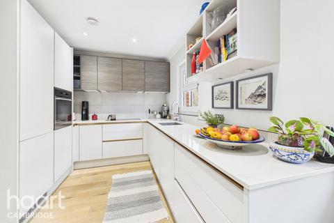 4 bedroom terraced house for sale, Ravensworth Gardens, Cambridge