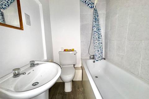 undefined, Bampton Street, Tiverton EX16