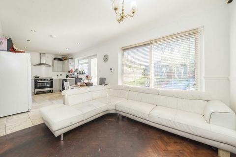 4 bedroom semi-detached house for sale, Empire Road, Greenford UB6