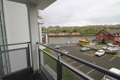 2 bedroom apartment for sale, Friars Wharf, Green Lane, Gateshead