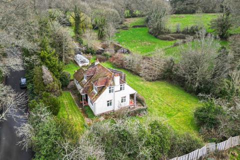 3 bedroom detached house for sale, Lickfolds Road, Rowledge, Farnham, GU10