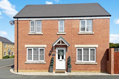 4 bedroom detached house for sale, Maes Y Glo, Llanelli SA14