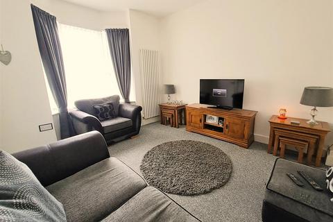 3 bedroom end of terrace house for sale, Coventry Road, Sheldon, Birmingham