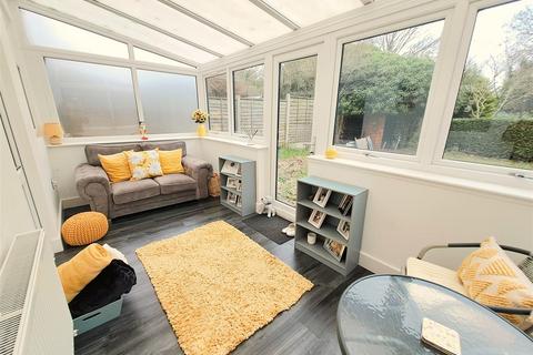 3 bedroom end of terrace house for sale, Coventry Road, Sheldon, Birmingham